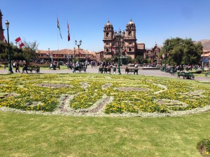 Plaza das Armas e Iglesia de la Compania