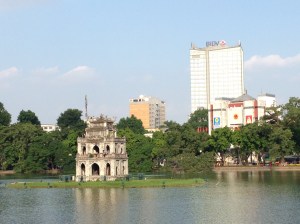 Pagoda sul lago Hoan kien 