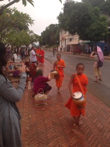 La questua dei monaci